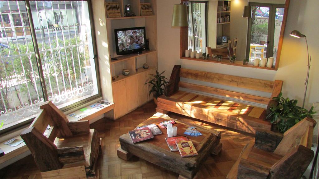 Hostal Caracol サンティアゴ エクステリア 写真
